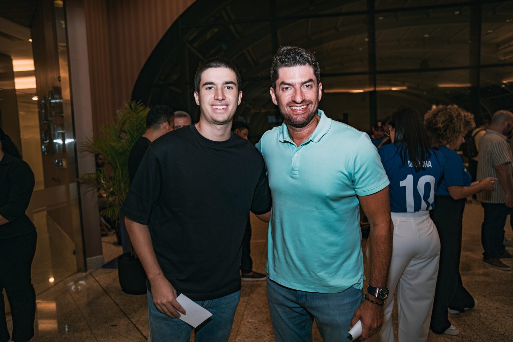 
				Paulo Filho e Paulo Benevides 
				