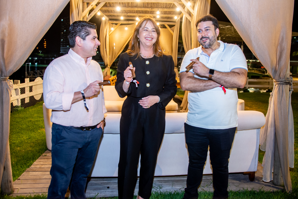 Pompeu Vasconcelos, Cris Barros E Mateus Melo (1)