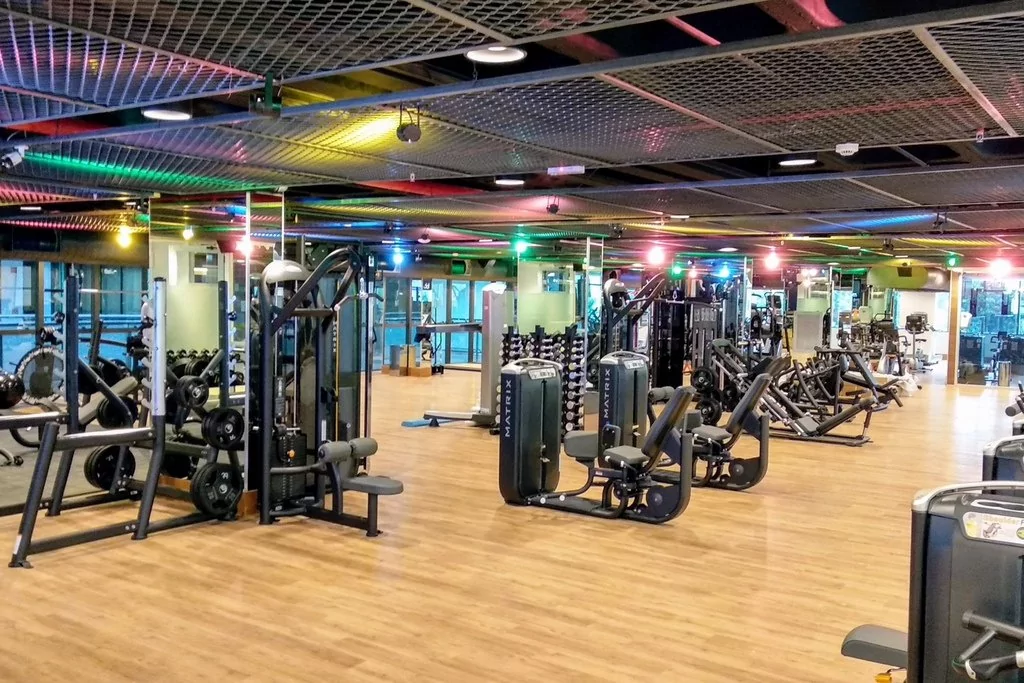 Shopping Iguatemi Bosque se prepara para receber a primeira sede da Academia Bodytech no Ceará