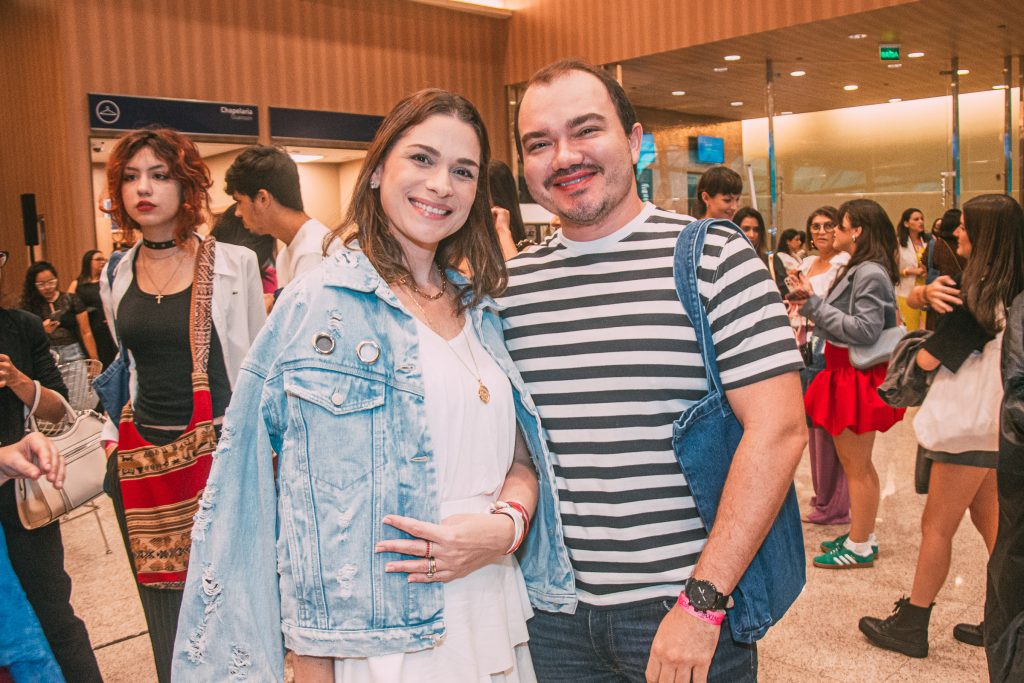 Talita Pinheiro E Carpegiany Santos