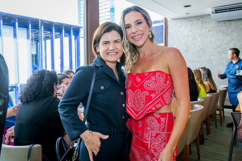 B-Day - Martinha Freire comemora aniversário em clima de total alto astral no Ryori