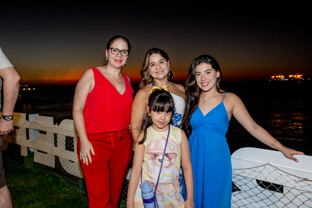 Ticiana, Tatiana, Elizabeth E Isabela Sampaio