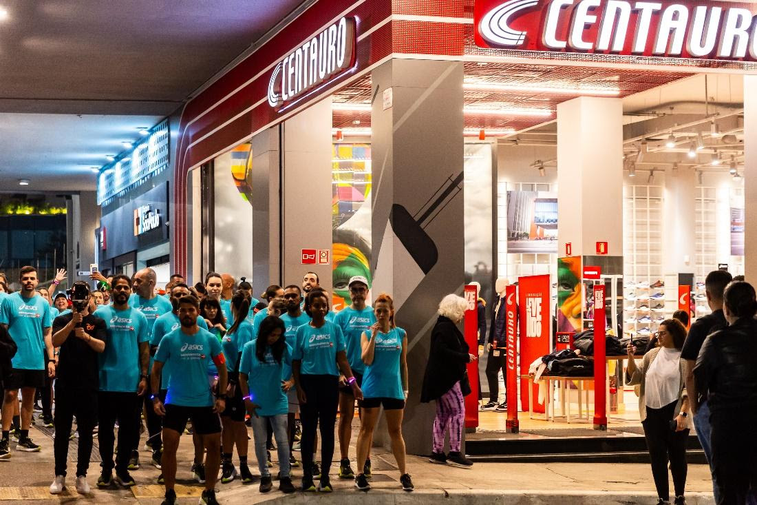 ASICS Movimenta por Centauro promove treino de corrida gratuito em São Paulo