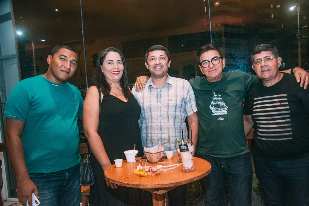 Victor Hugo, Nathalia Cavalcante, Eliton Felix, Antonio José e Francisco José