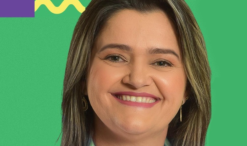 Eliane Braz vai assumir vaga deixada por Célio Studart na Câmara dos Deputados