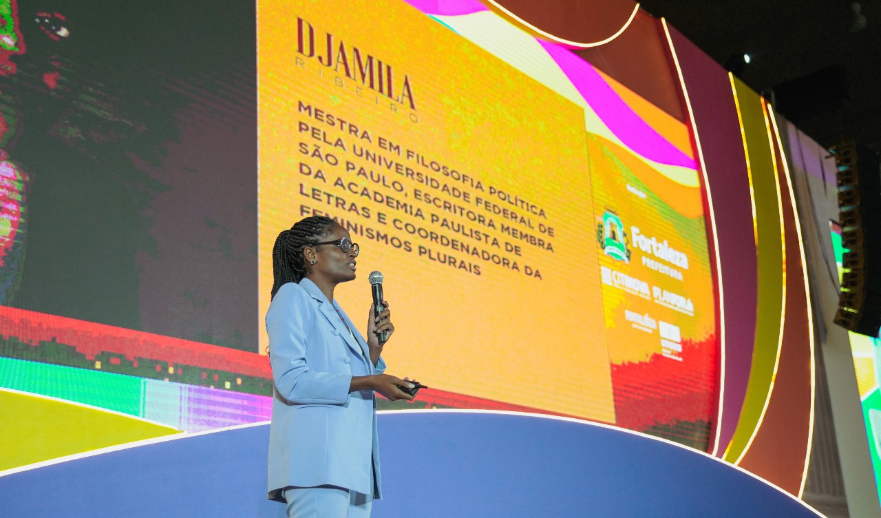 Painel de Djamila Ribeiro marca abertura do 5° Seminário Internacional de Políticas Públicas Inovadoras para Cidades Painel de Djamila Ribeiro marca abertura do 5° Seminário Internacional de Políticas Públicas Inovadoras para Cidades