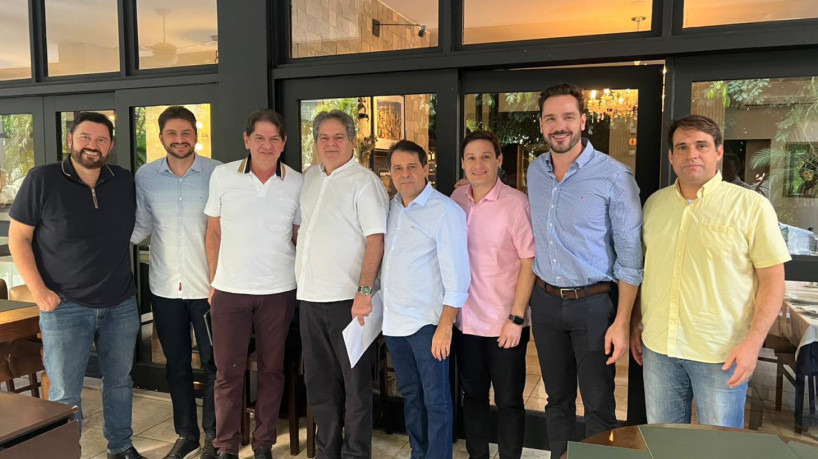 1 Evandro Se Reune Com Membros Do Pdt E Cid 23472173