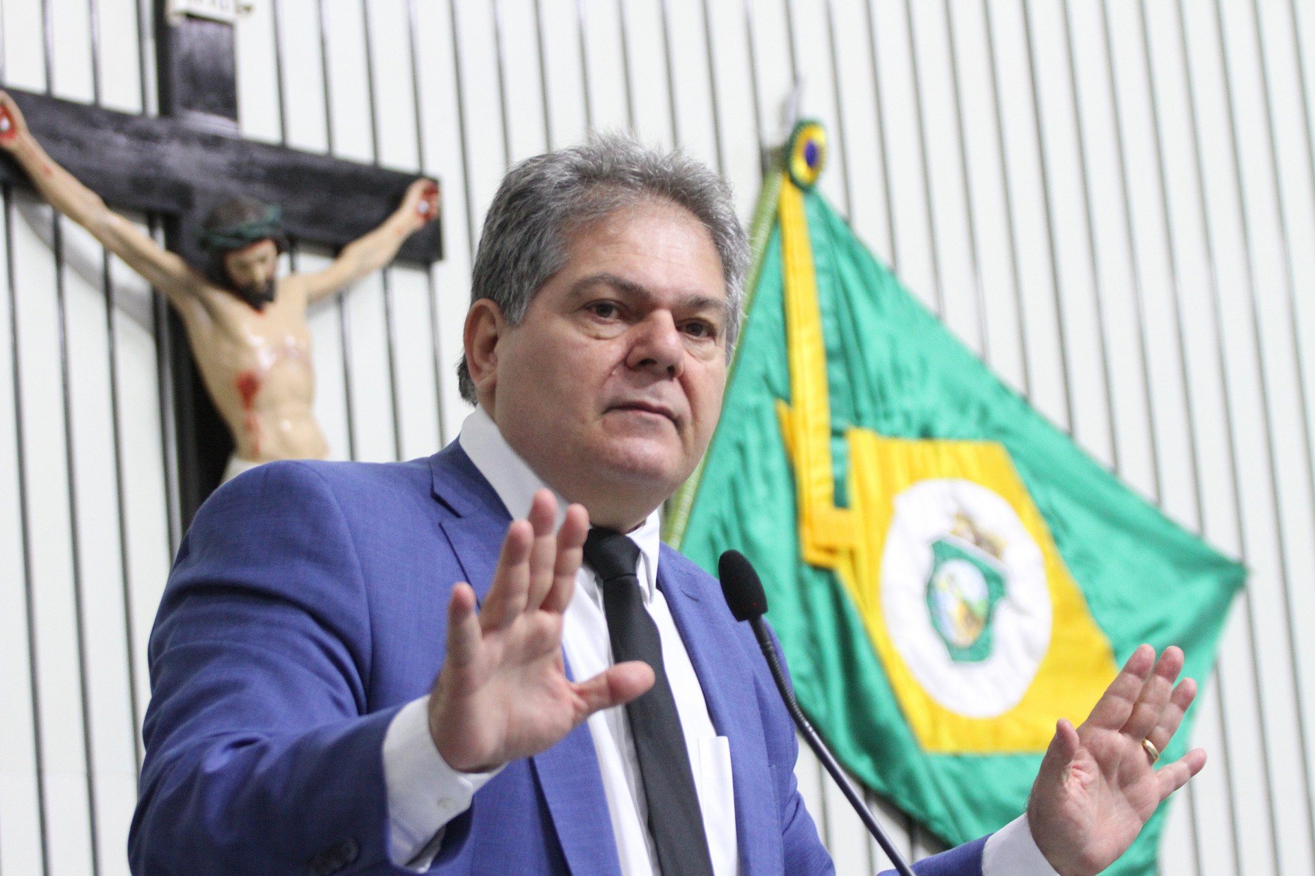 Osmar Baquit nega que vá trocar o PDT pelo PSB de Eudoro Santana