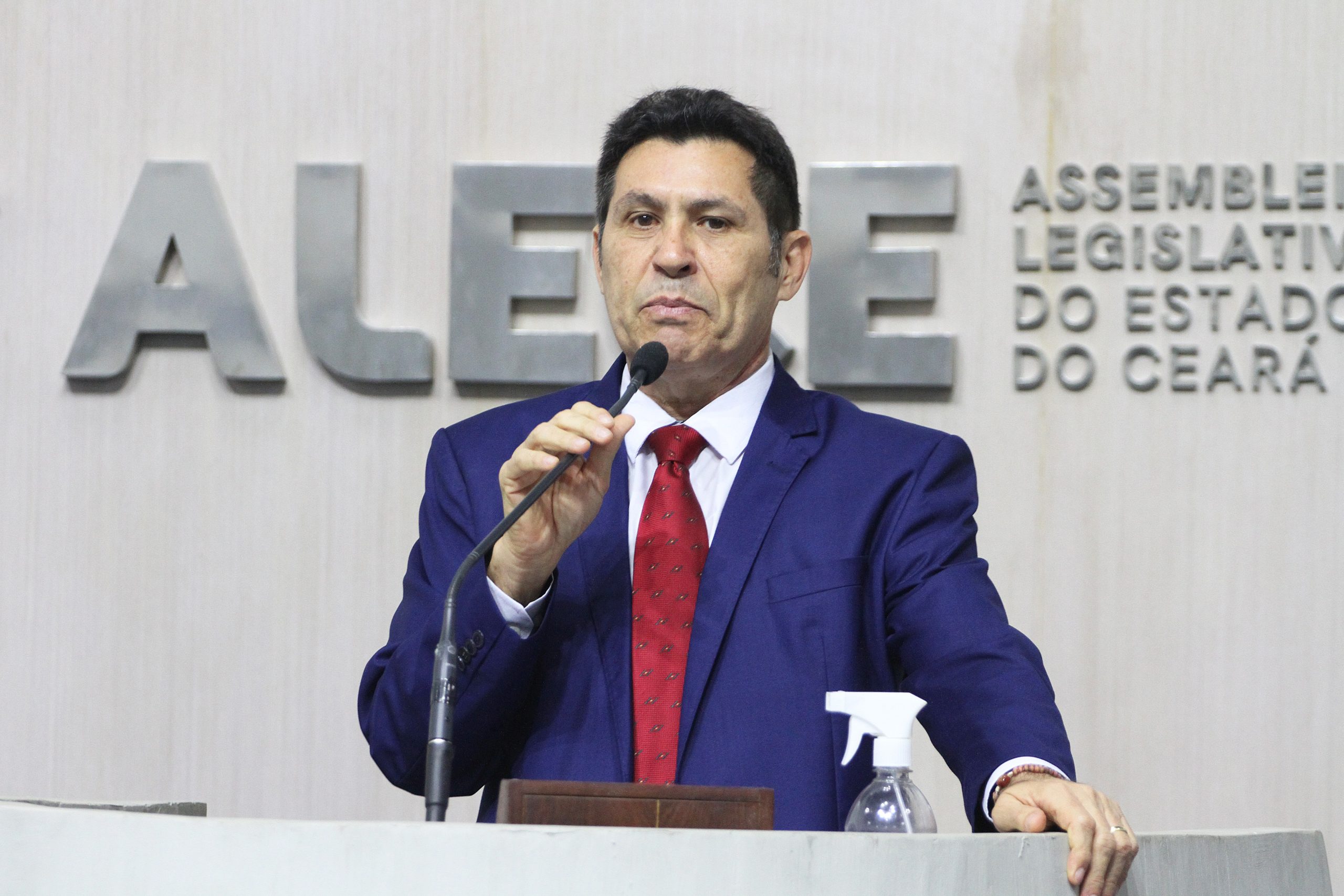 “O PT escolherá o candidato a prefeito de Fortaleza de forma autônoma e democrática”, afirma De Assis Diniz