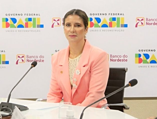 BNB empossa executiva Ana Teresa como sua nova diretora de Administração