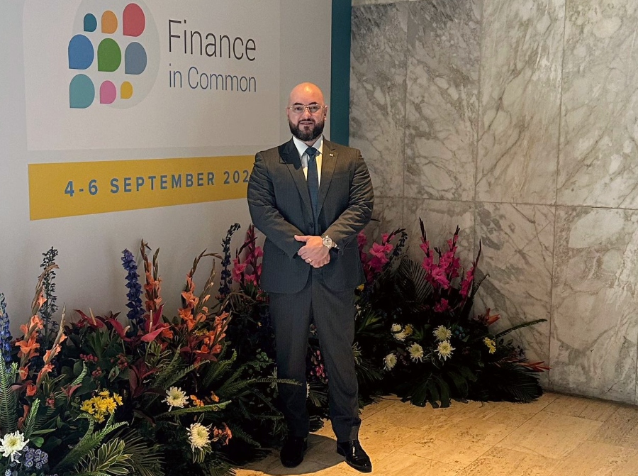 Anderson Possa participa de evento global com bancos de desenvolvimento