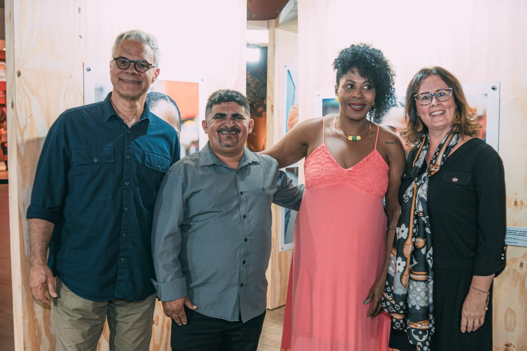 Andre Sales, Iramilton Da Silva, Claudia Santos E Silmara Olivio