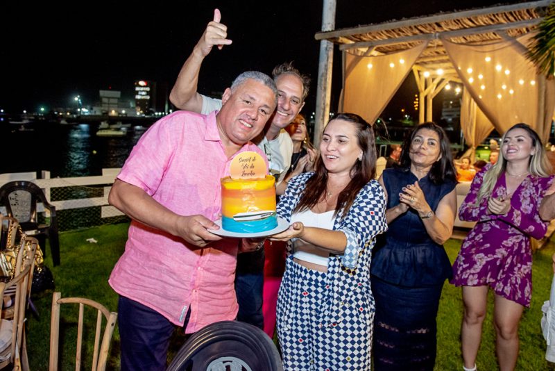 Puro Charme - Iate fervilha de festas e eventos diferenciados