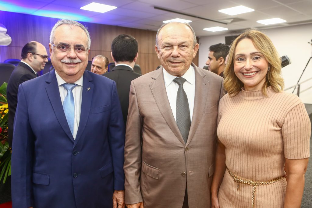 Assis Cavalcante, Honorio E Carla Pinheiro