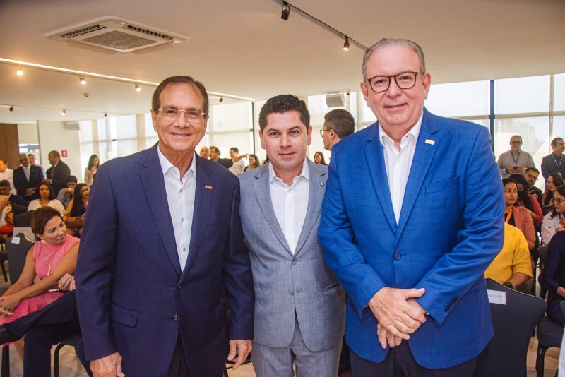 Cultura de sustentabilidade - Ricardo Cavalcante concede selo ESG-FIEC a BSPAR Incorporações e 3E Soluções