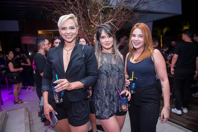 CONTAGEM REGRESSIVA - Halloween: animação e muitos drinks marcam lançamento do Aviões Fantasy Experince