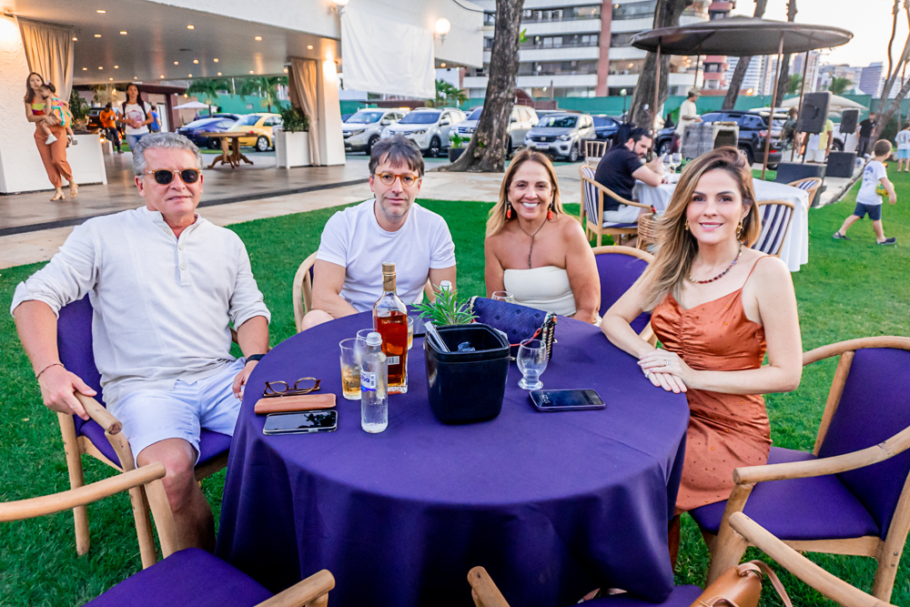 Célio Thomaz, Francisco Marinho, Liana Thomaz E Mariana Mota