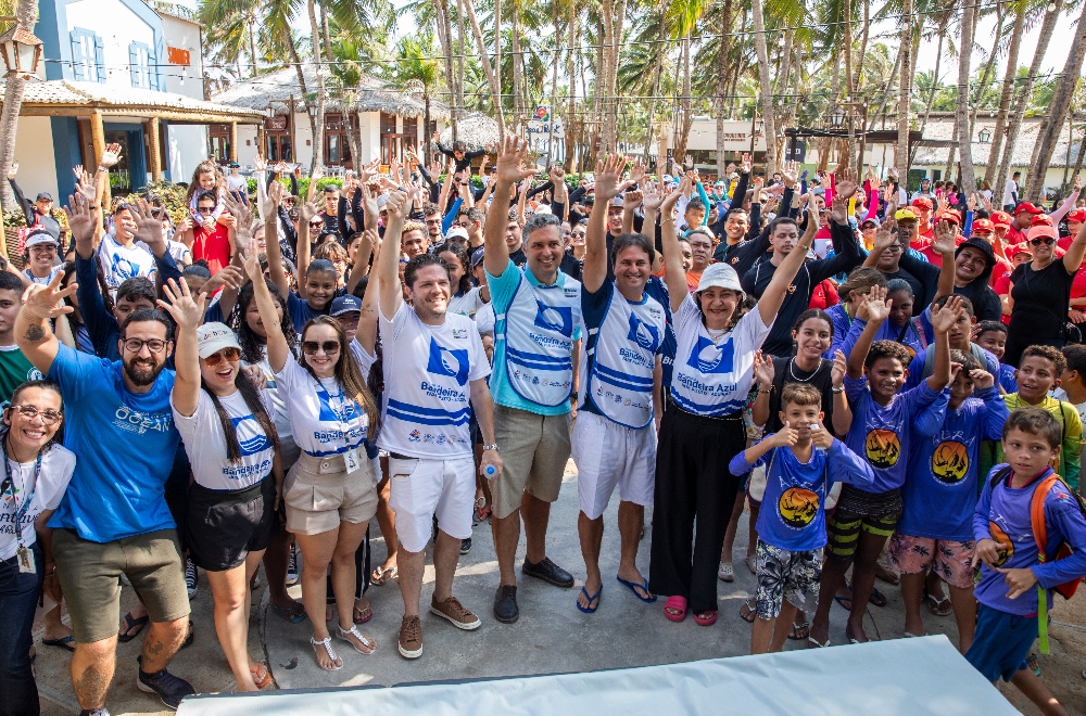 Beach Park reúne 300 voluntários e recolhe mais de 800 quilos de resíduos