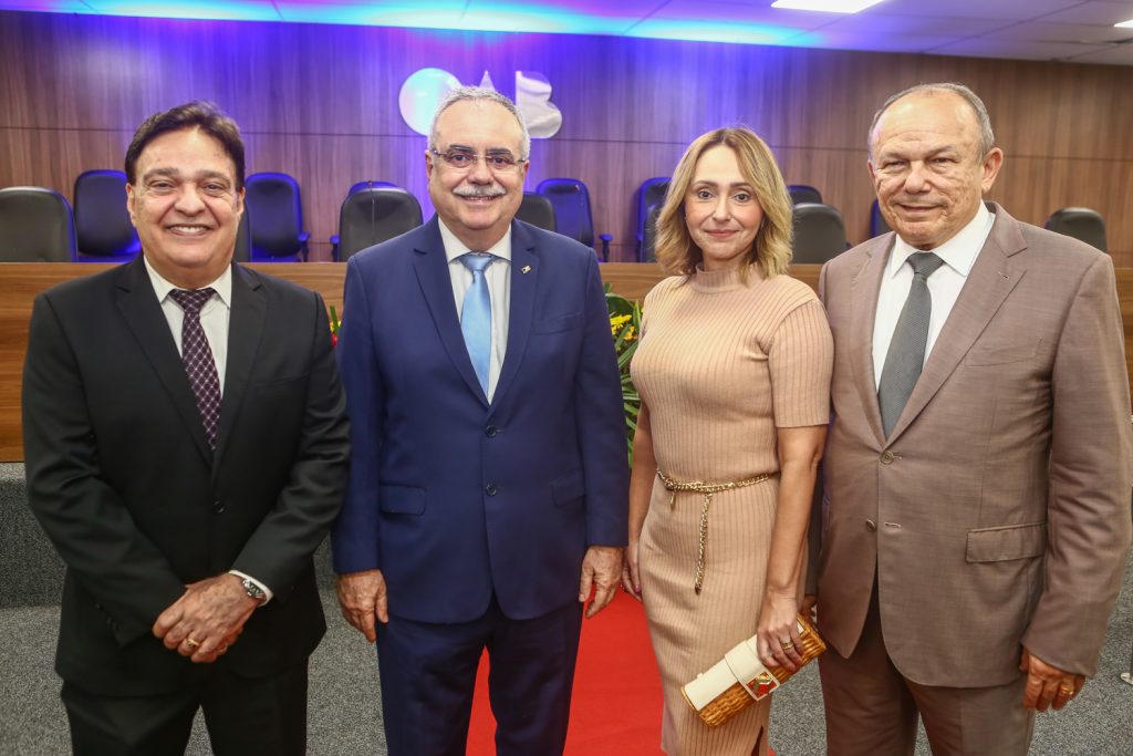 Cleton Gomes, Assis Cavalcante, Carla E Honorio Pinheiro (1)