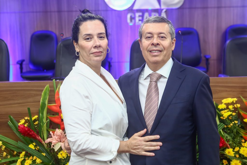 Cris E Anastacio Marinho (2)