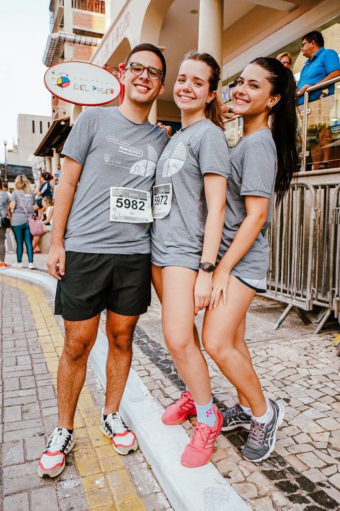 Davi Pierre, Beatriz Vicentini E Carolina Bezerril