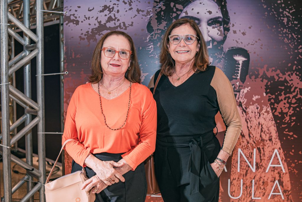 Denise Barros E Vera Silveira