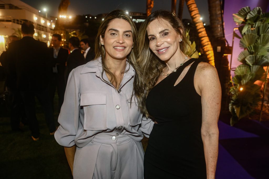 Denise Carra E Sandra Rocha