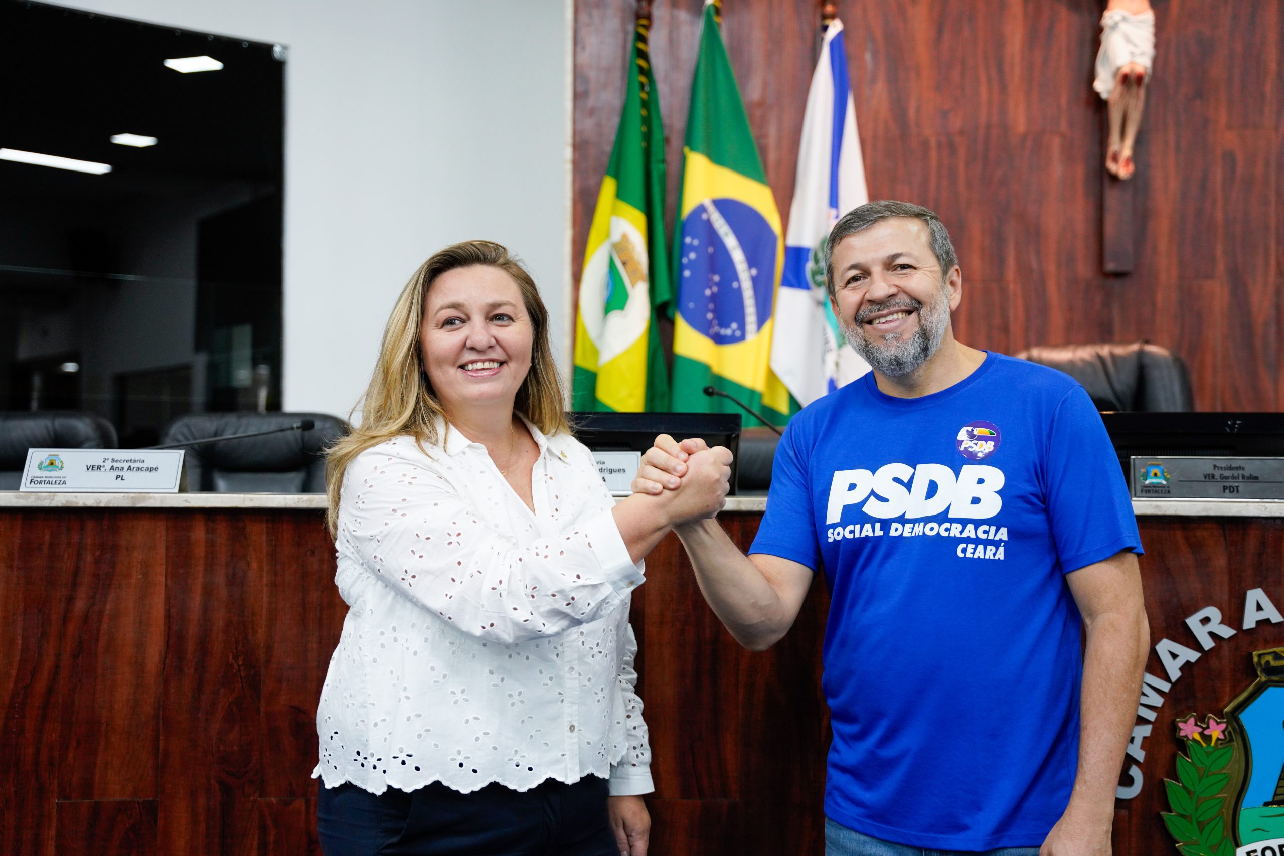 Kamyla Castro assume comando do PSDB Fortaleza em cerimônia Câmara Municipal de Fortaleza