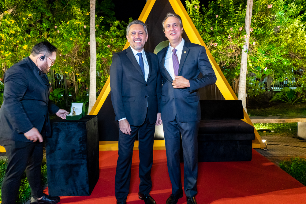 Elmano De Freitas E Camilo Santana (1)