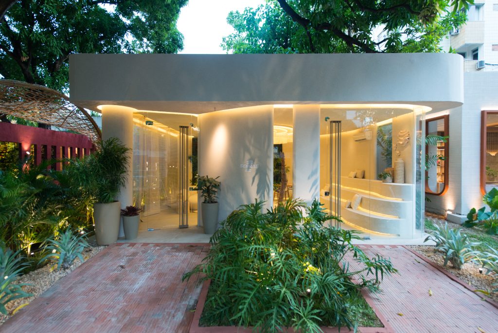 Esdras Guimarães 1411 Jessica Guimarães E Sara Carioca