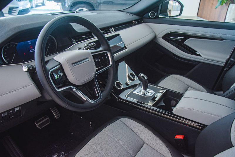 Ofertas Especiais - Evoque Day: descontos exclusivos agitam sábado na Extrema Land Rover