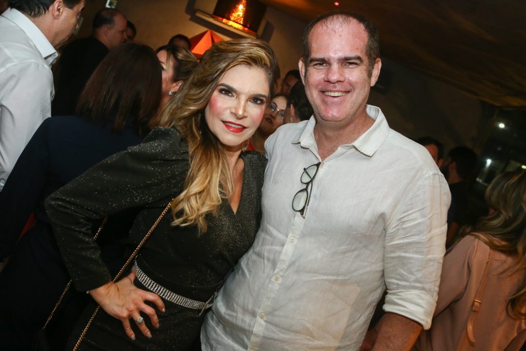 Fabiana Lustosa E Celio Gurgel