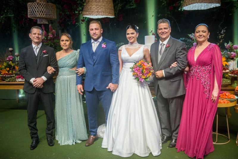 Marriage - Carolina Cialdini e Matheus Gazzineo trocam alianças no altar do Santuário do Líbano