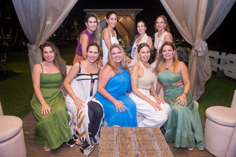 Quinta a Bordo - Nathália Castro comanda a animação no Iate Clube de Fortaleza