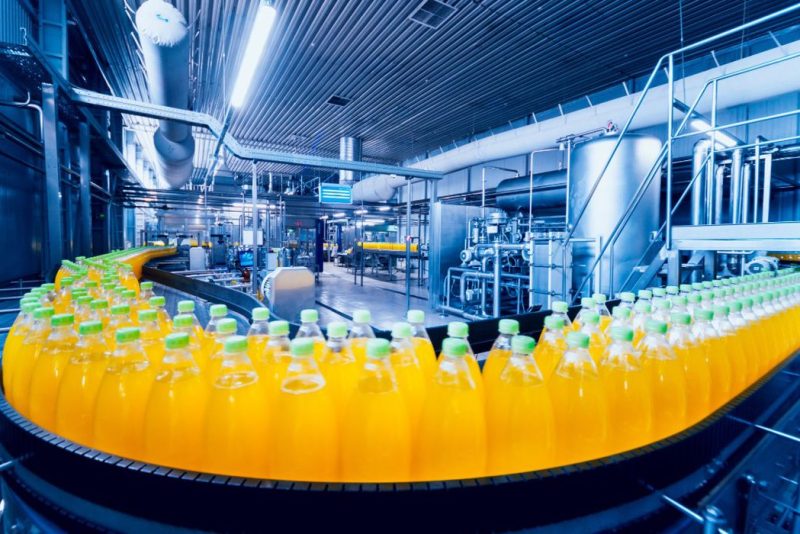 Indústria fecha 2025 com alta de 0,6%, pressionada pelos juros altos