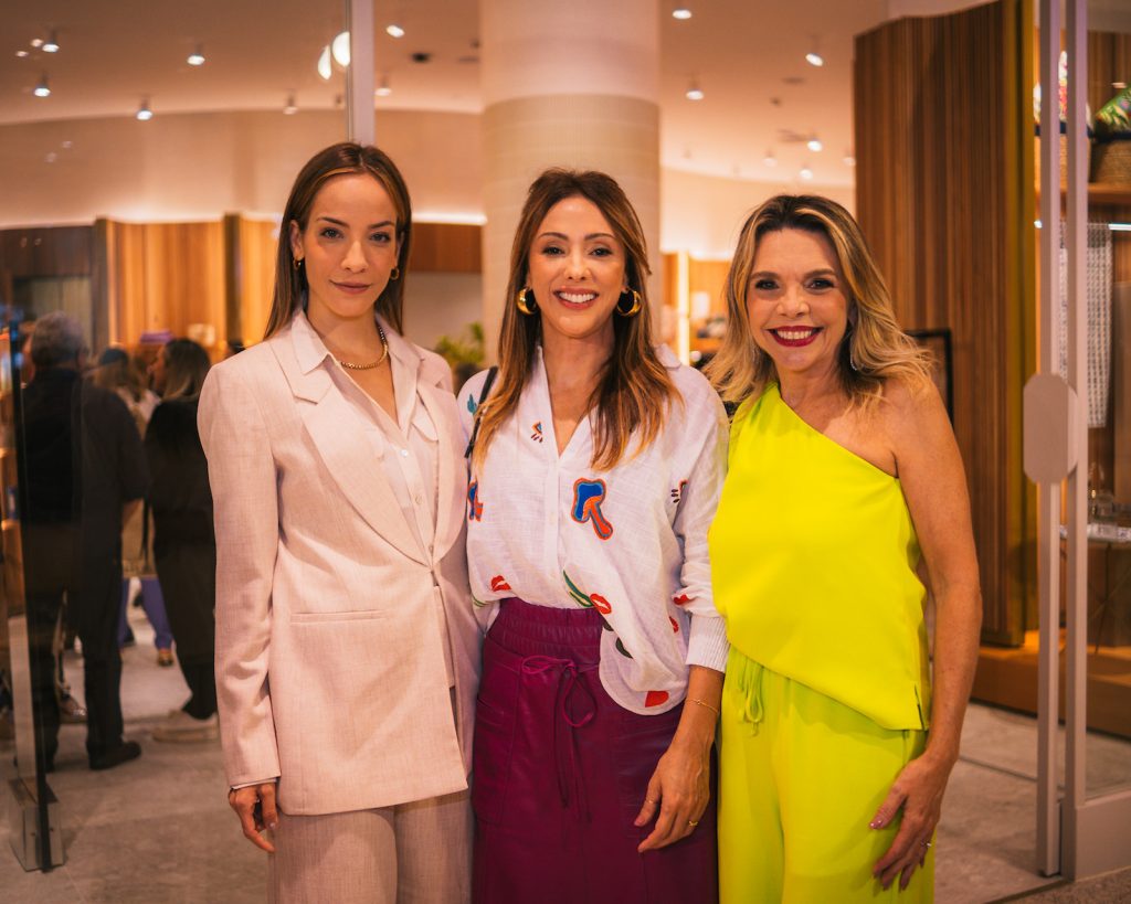 Insigne Lelis Giovanabezerra Camilarusso Lilianporto