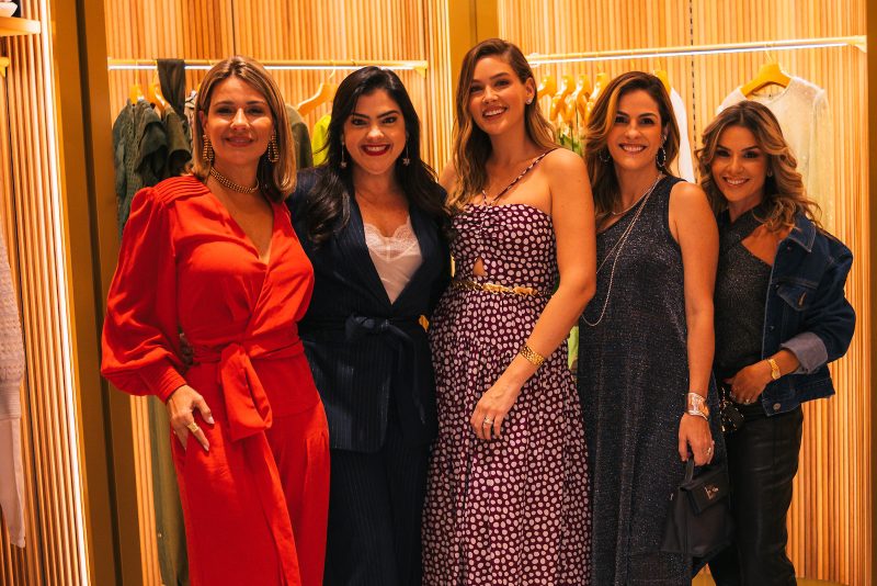 New Shop - LE LIS brilha na inauguração da nova loja no RioMar Fortaleza