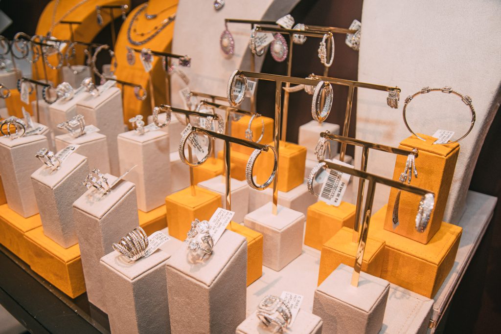 Interni E Jc Jewels (3)