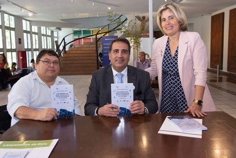 PROMOTOR DE JUSTIÇA - Hugo Frota Magalhães Porto lança livro sobre acessibilidade e tecnologias na Unifor