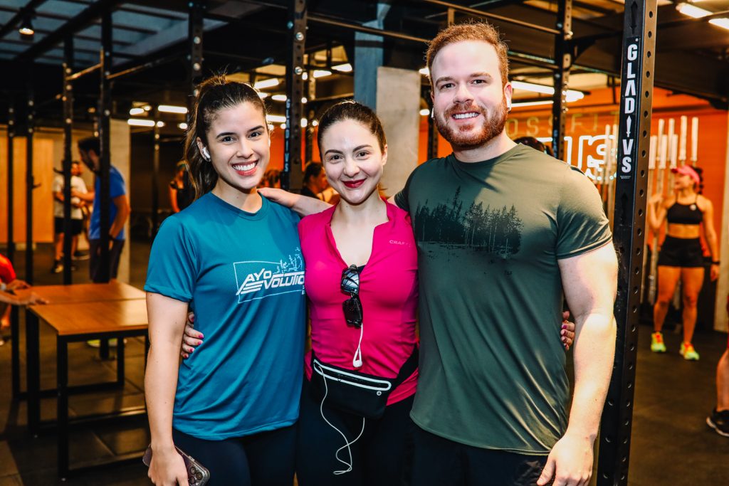 Julia Montalverne, Rafaela Cortez E Bruno Teles