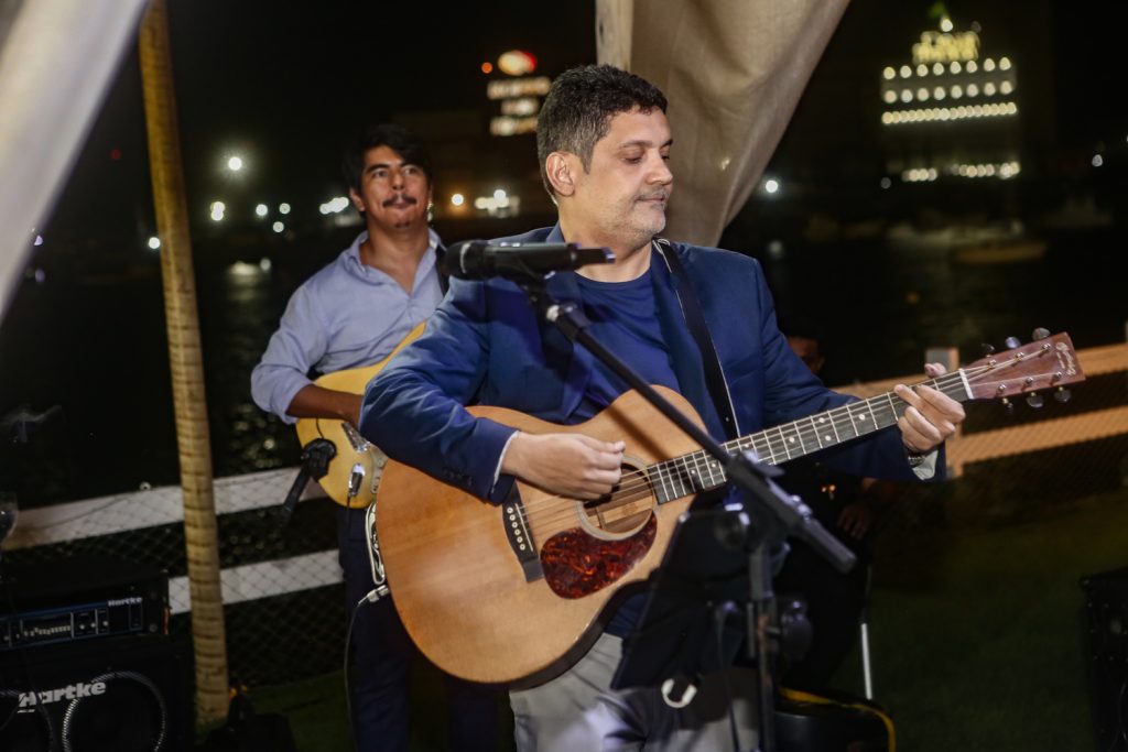 Lançamento Do Livro E Aniversario Bruno Queiroz (32)