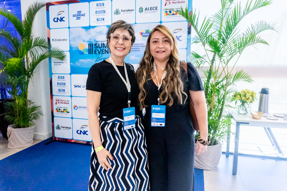 Larissa Rolim E Anita Erica (1)