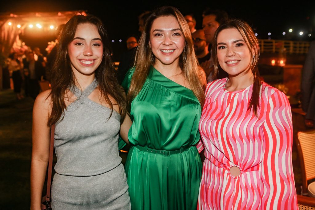 Melina Portela, Eletice Gimarães E Juliana Queiroz (2)