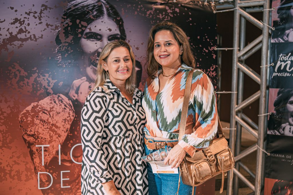 Milena Martins E Valeria Carvalho