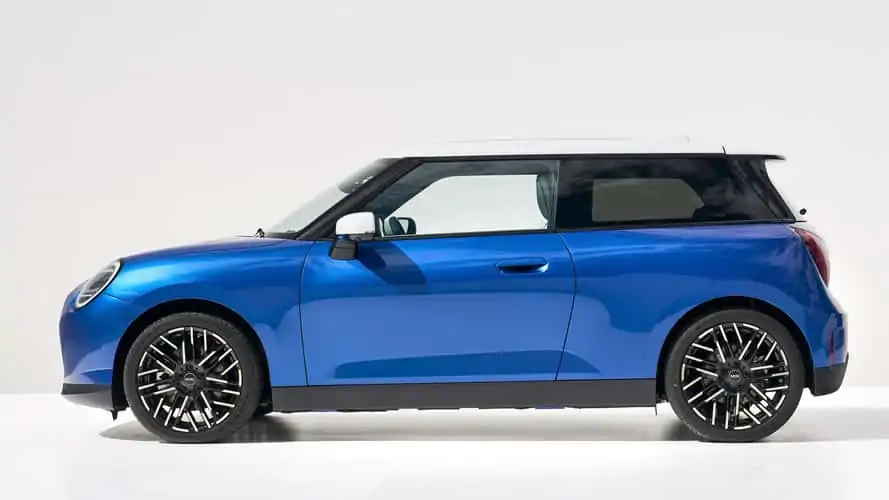 Mini Cooper Electric 2024 (1)