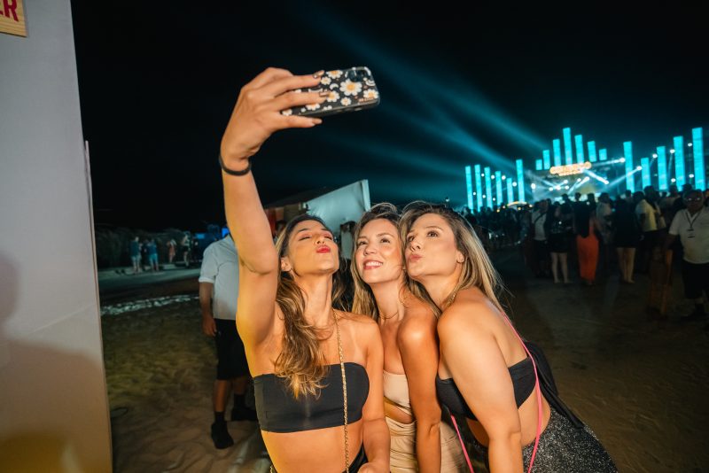 Fervo na beach - Cumbuco Weekend: festival agita o litoral cearense