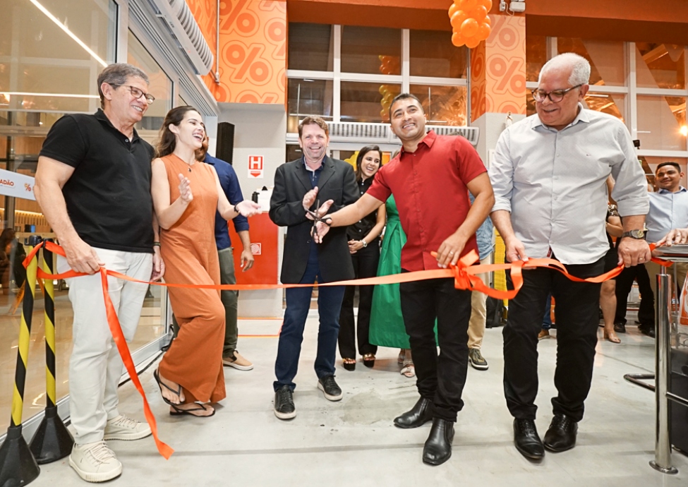 Grupo São Luiz inaugura terceira loja do Mercadão na Avenida Washington Soares