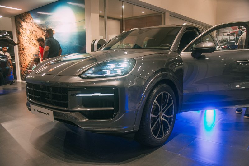 AUTOMÓVEIS DE LUXO - Porsche Center Fortaleza lança novo Cayenne em evento exclusivo