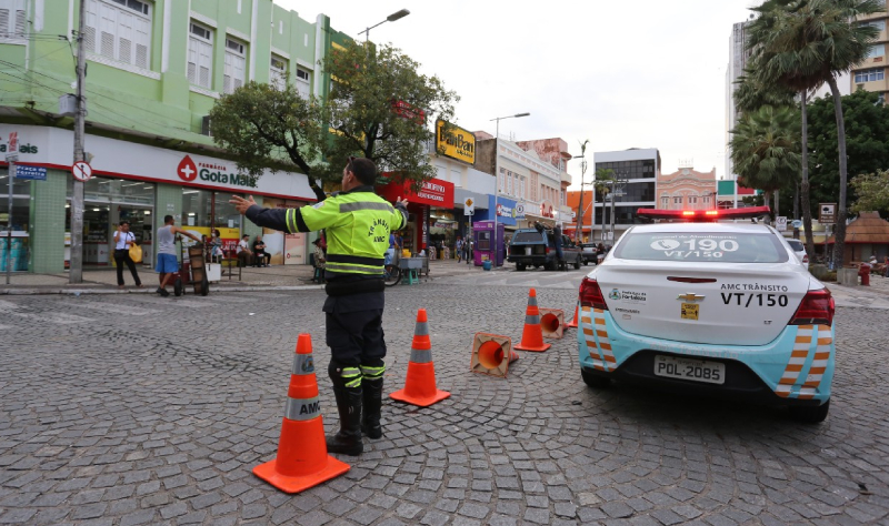 Prefeitura de Fortaleza divulga edital do concurso público para AMC