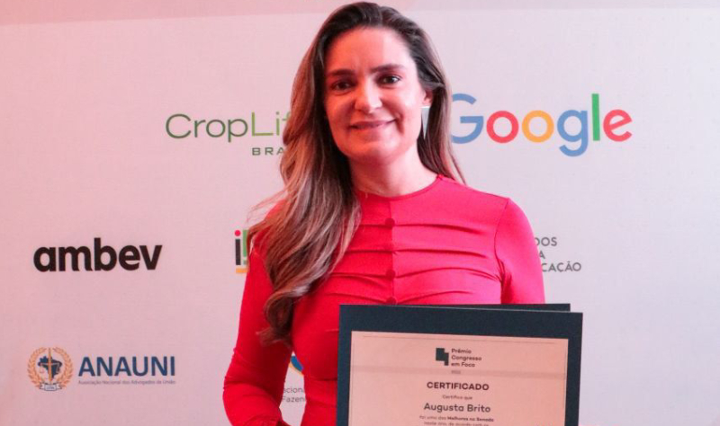 Augusta Brito é a 8ª senadora mais influente do Congresso Nacional